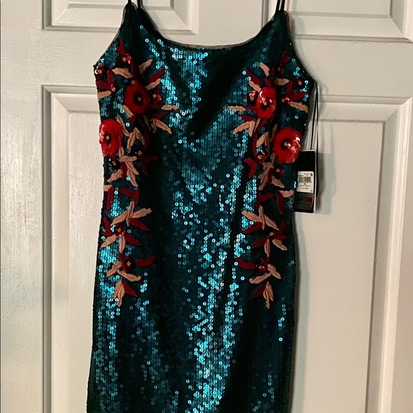 GUESS Women's Sleeveless Juju Dress - Picture 3 of 5